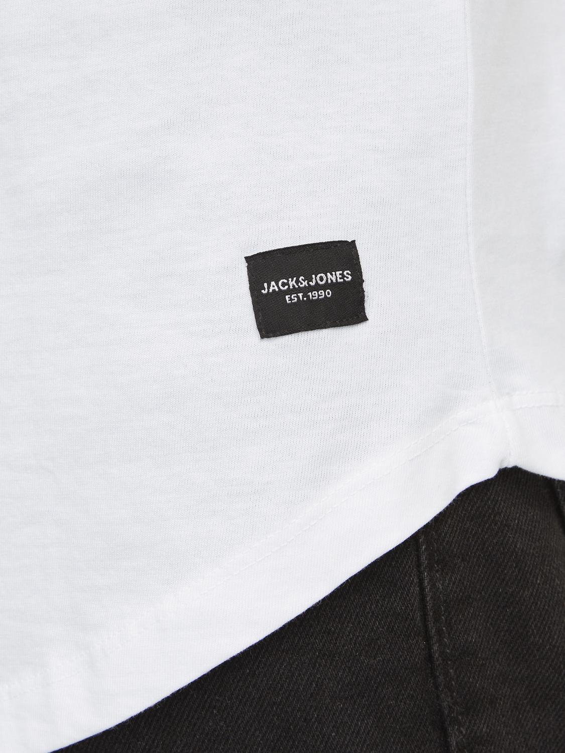 Remera Noa