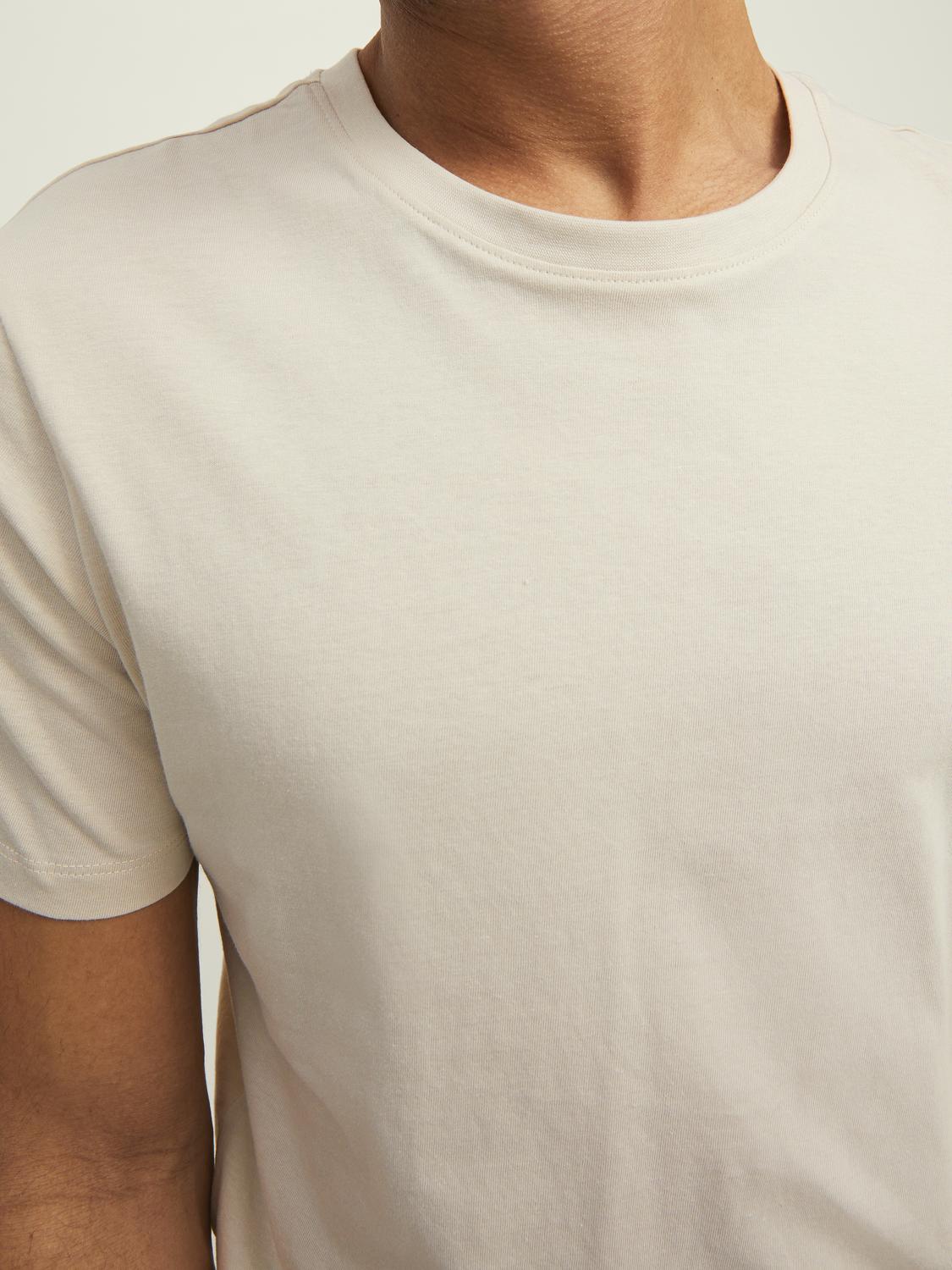 Remera Noa