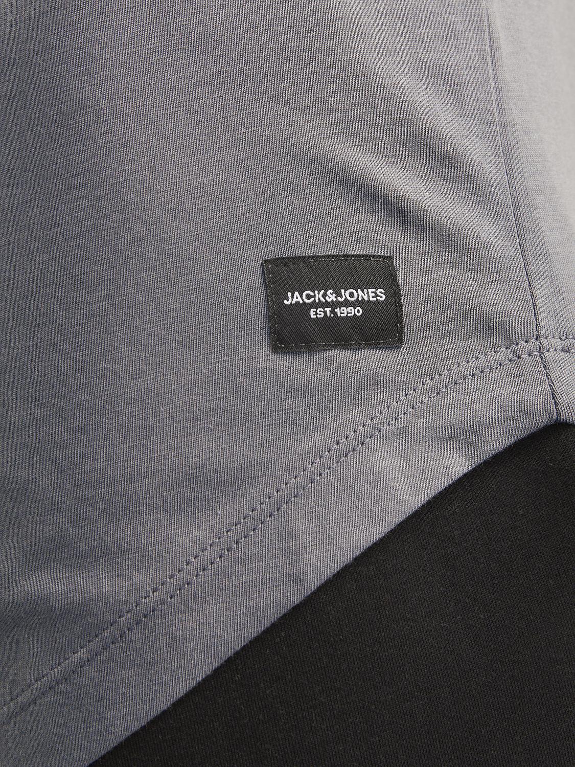 Remera Noa