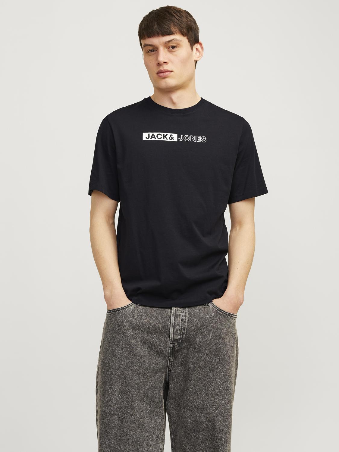 Remera Corp regular estampada