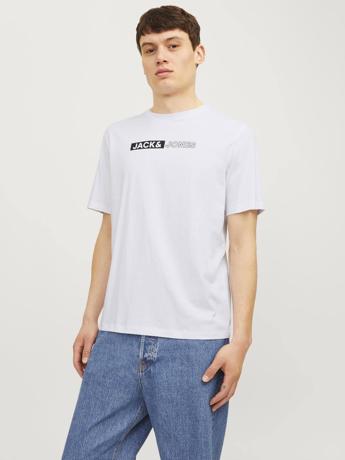Remera Corp regular estampada