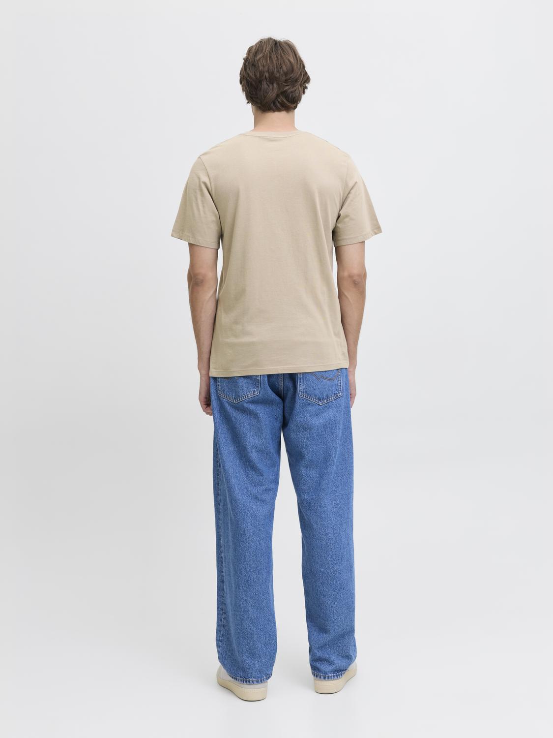 Remera rebrebel