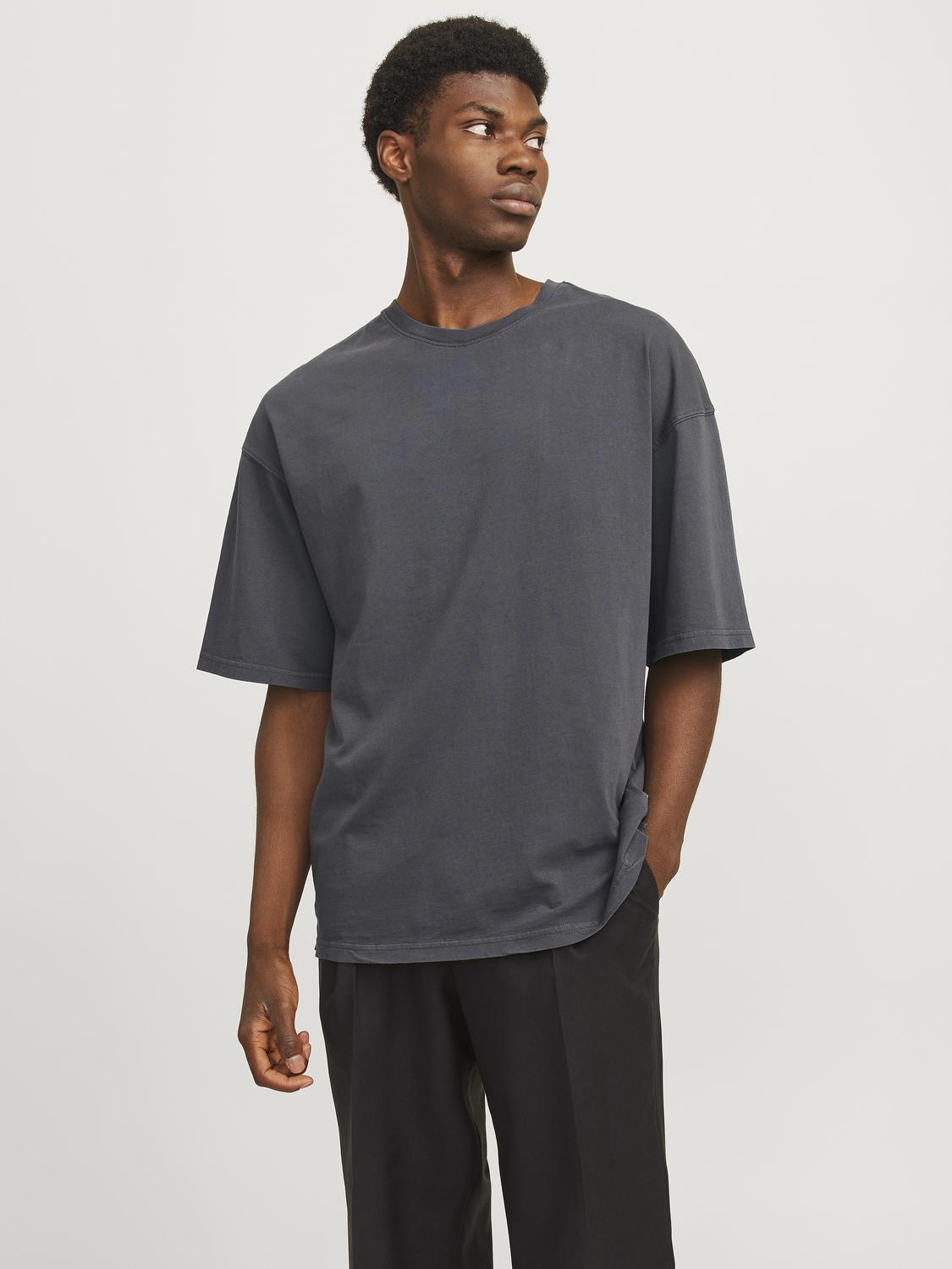 Remera Charge oversize