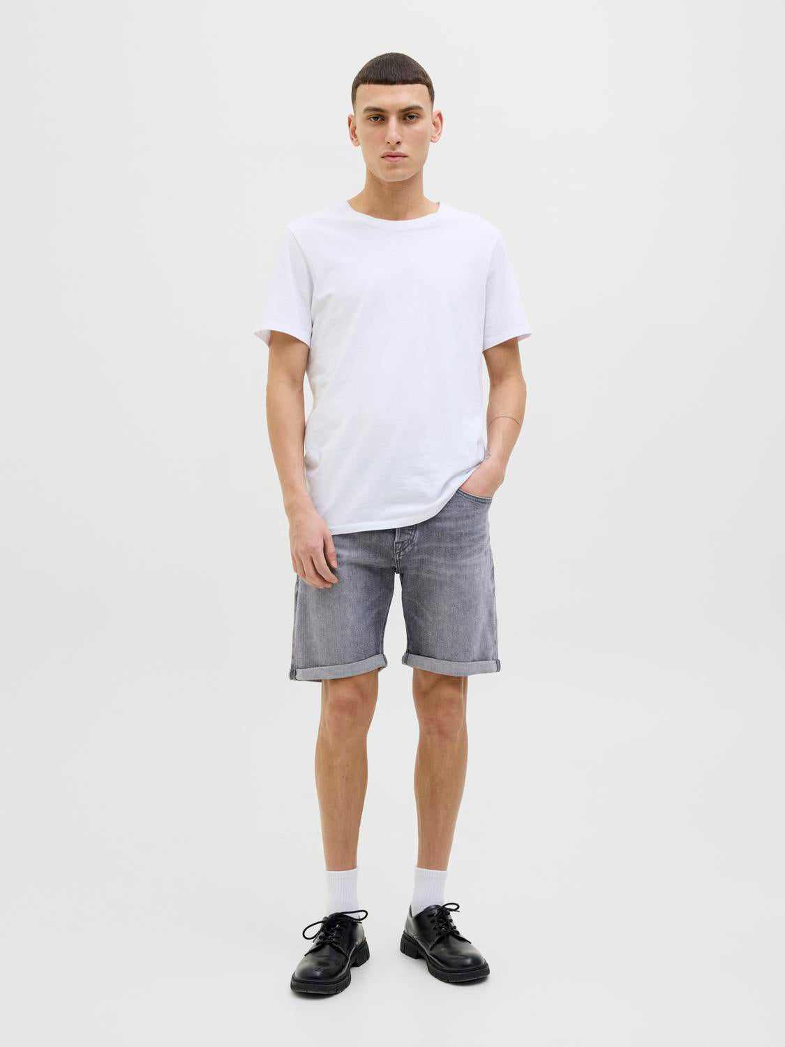 Bermuda Rick regular