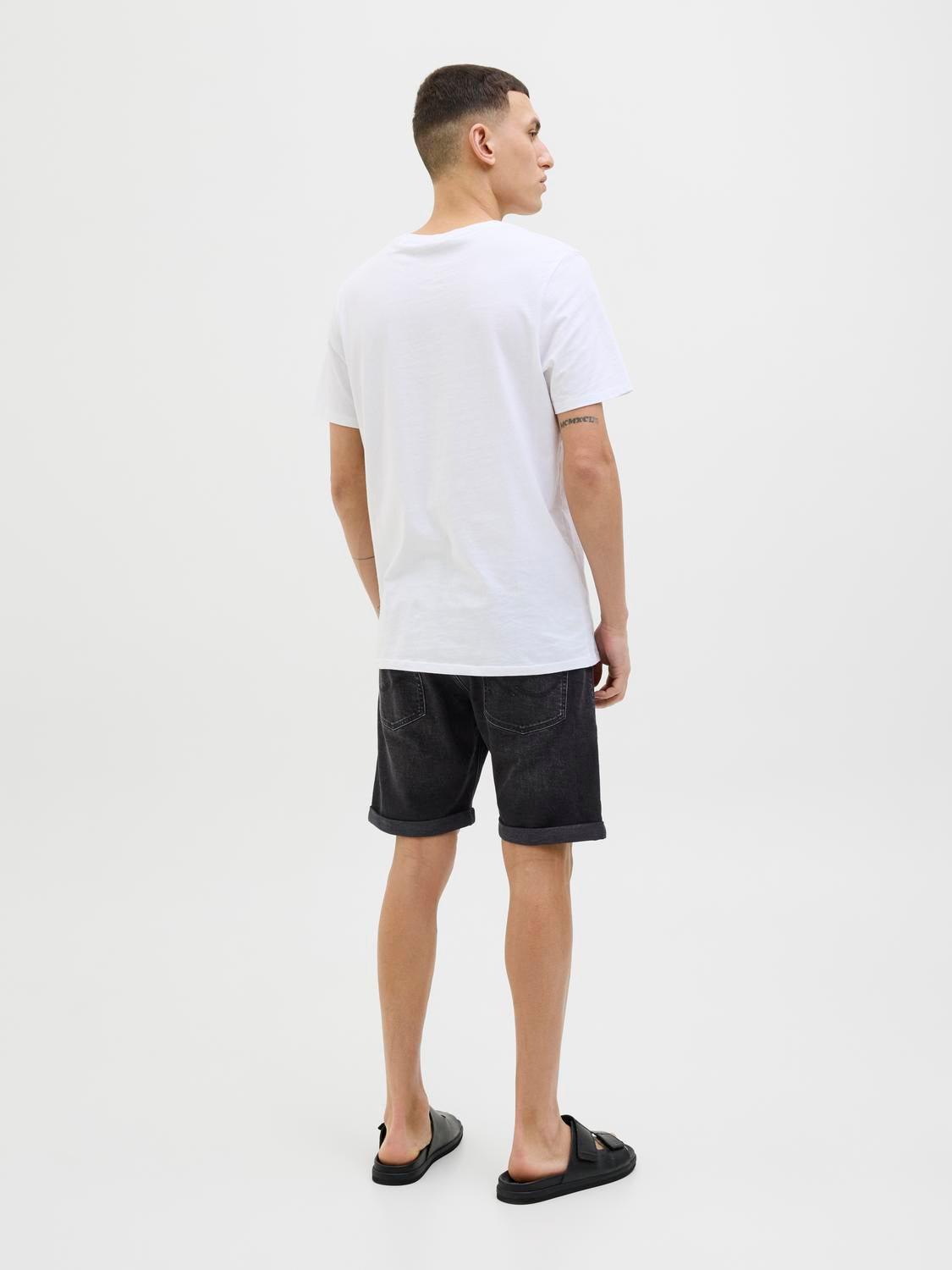 Bermuda Rick regular