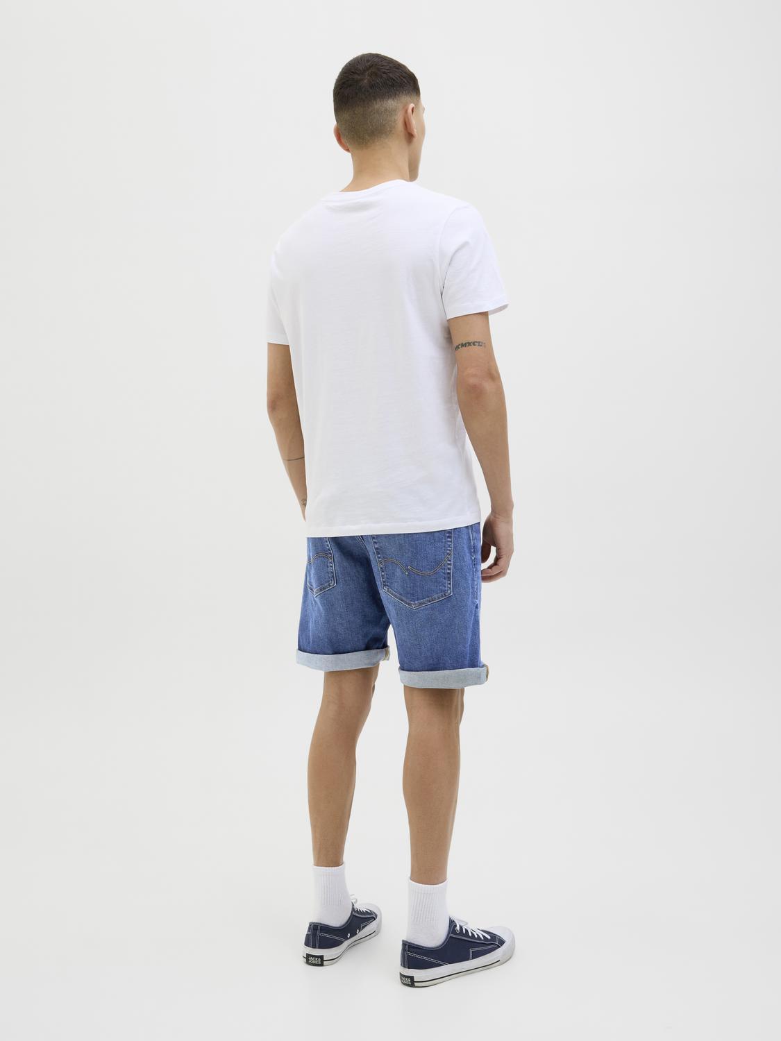 Bermuda Rick regular
